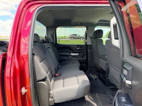 Used 2018 Chevrolet Silverado 1500 LT w/ All Star Edition AWD/4WD image 7