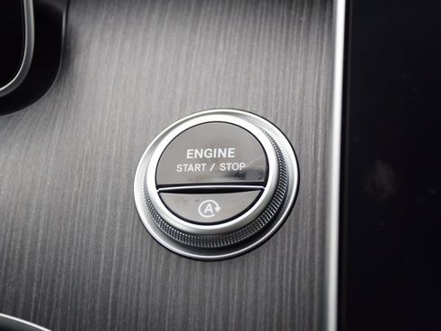 Certified 2025 Mercedes-Benz C 300 Sedan image 30