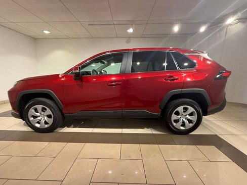 Certified 2023 Toyota RAV4 LE AWD/4WD image 2