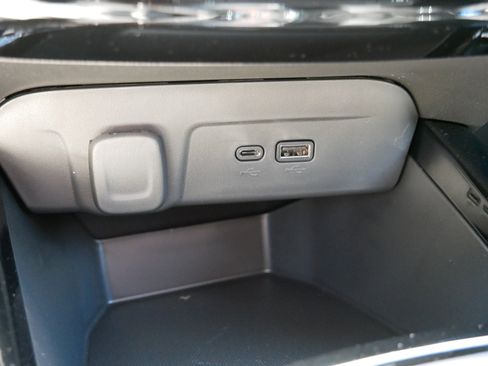 New 2026 Chevrolet Trax RS w/ Driver Confidence Package FWD image 20