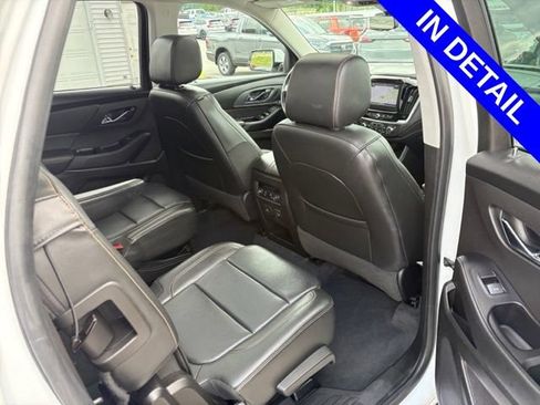 Used 2019 Chevrolet Traverse Premier w/ Driver Confidence II Package FWD image 42