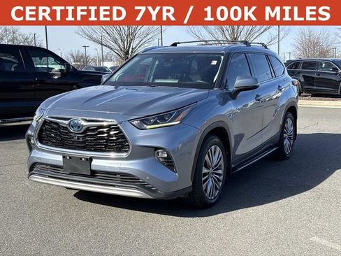 Used 2021 Toyota Highlander Platinum FWD image 5