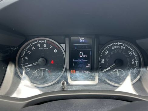 Used 2023 Toyota Tacoma TRD Off-Road w/ Technology Package AWD/4WD image 42