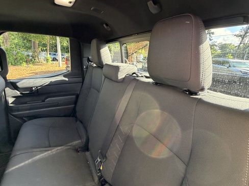 Used 2024 Toyota Tacoma SR5 AWD/4WD image 33