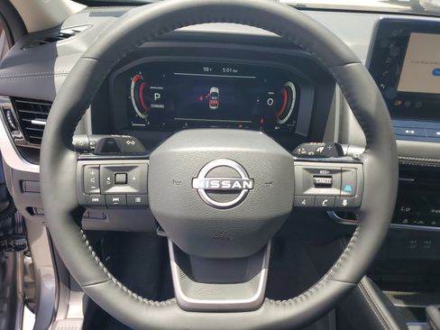 New 2025 Nissan Rogue Platinum image 20