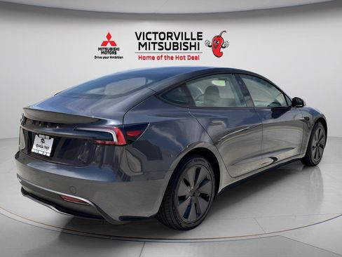 Used 2025 Tesla Model 3 Long Range RWD image 8