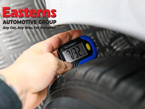 Used 2024 Chevrolet Malibu LT image 25