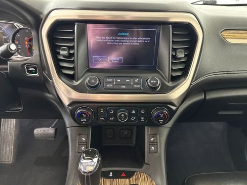 Used 2019 GMC Acadia Denali AWD/4WD image 21