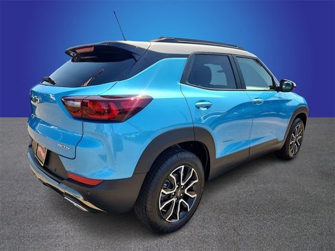 New 2025 Chevrolet TrailBlazer ACTIV w/ Driver Confidence Package image 3