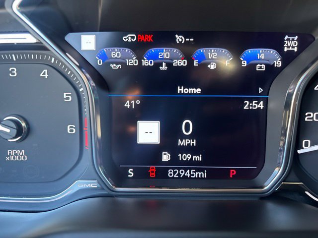 Used 2021 GMC Yukon Denali w/ Denali Ultimate Package AWD/4WD image 23
