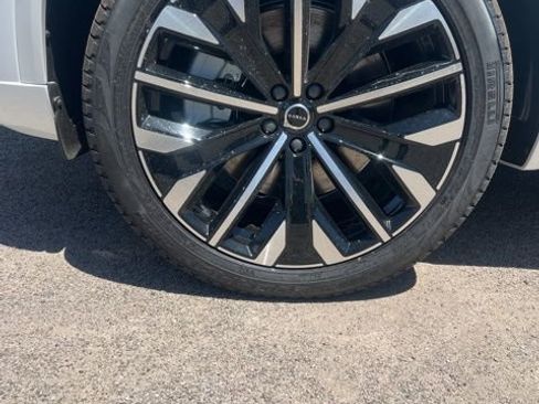 New 2026 Volvo XC90 T8 Ultra w/ Protection Package Premier AWD/4WD image 34