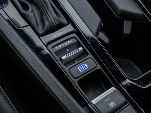 Certified 2024 Honda Accord Sport image 25