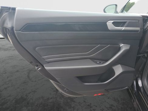 Used 2023 Volkswagen Arteon SEL AWD/4WD image 16