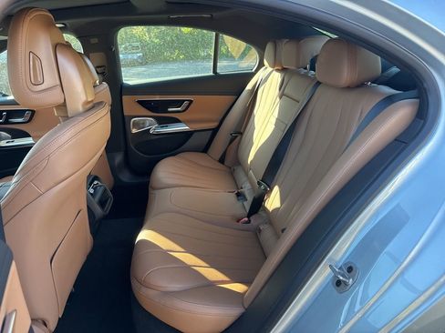 New 2026 Mercedes-Benz E 450 4MATIC Sedan image 17