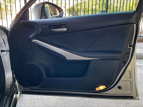 Used 2018 Lexus IS 300 w/ Accessory Package image 22