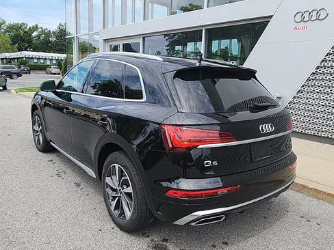 Used 2023 Audi Q5 2.0T Premium w/ Convenience Package AWD/4WD image 10