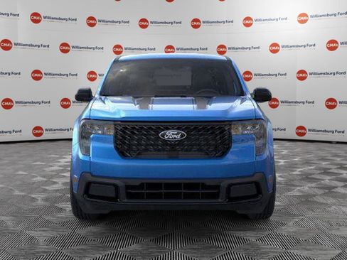 New 2025 Ford Maverick XLT w/ XLT Luxury Package image 6