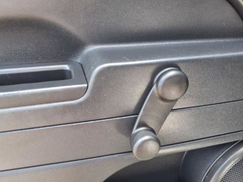 Used 2015 Jeep Patriot Sport image 14