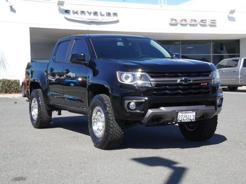 Used 2021 Chevrolet Colorado Z71 image 3