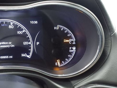 Certified 2020 Jeep Grand Cherokee Overland AWD/4WD image 29