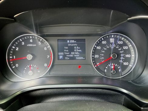 Used 2020 Kia Forte LXS FWD image 12