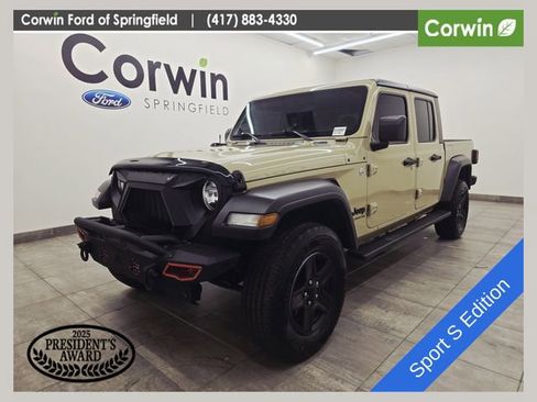 Used 2020 Jeep Gladiator Sport w/ Quick Order Package 24S AWD/4WD image 1