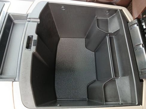 Used 2014 RAM 2500 Longhorn w/ Convenience Group RWD image 27