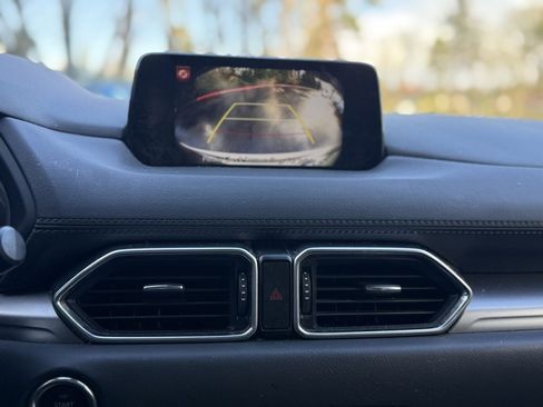 Used 2018 MAZDA CX-5 Touring w/ Preferred Equipment Package image 26