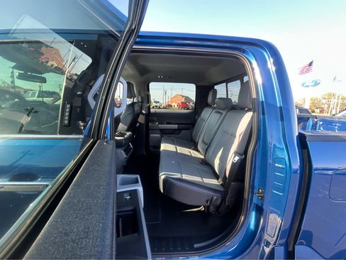 Used 2024 Ford F150 Lariat AWD/4WD image 10