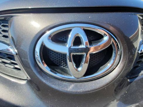 Used 2015 Toyota RAV4 Limited w/ Technology Package AWD/4WD image 29