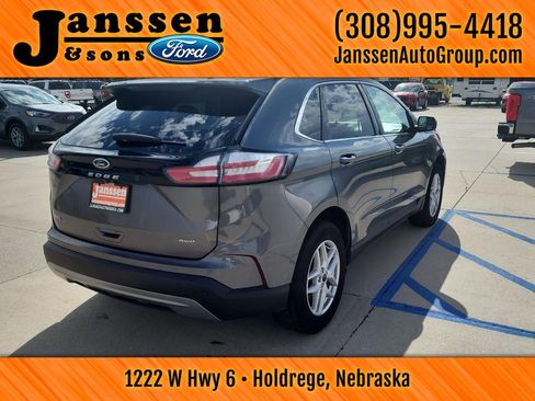 Used 2023 Ford Edge SEL AWD/4WD image 6