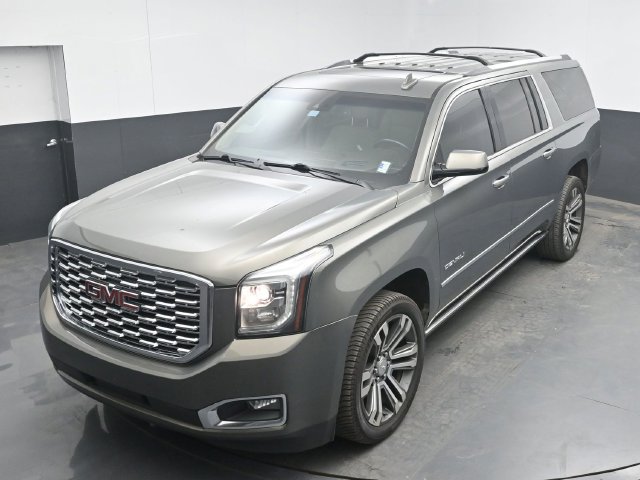 Used 2018 GMC Yukon XL Denali w/ Denali Ultimate Package AWD/4WD image 24