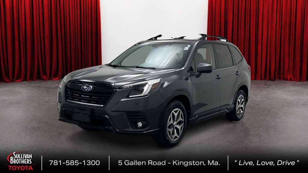 Used 2024 Subaru Forester Premium AWD/4WD image 1