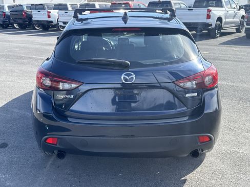 Used 2015 MAZDA MAZDA3 i Touring w/ Technology Package image 4