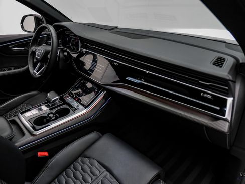 Used 2022 Audi RS Q8 image 36