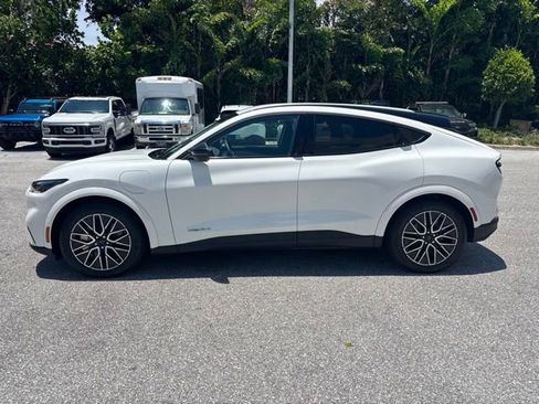 Used 2026 Ford Mustang Mach-E Premium RWD image 4