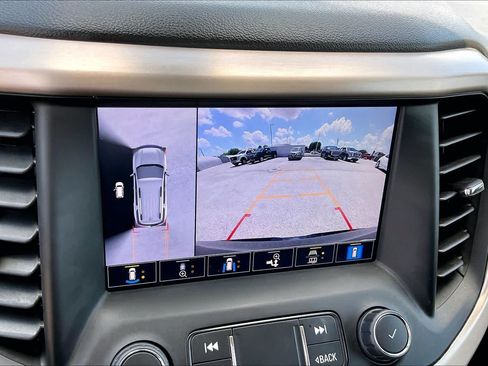 Used 2023 GMC Acadia Denali w/ Black Diamond Edition FWD image 27