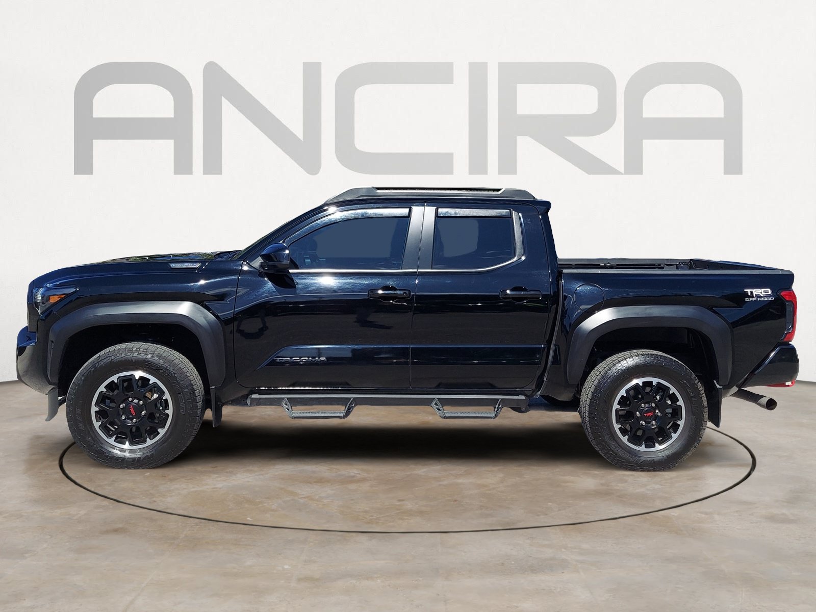 Used 2024 Toyota Tacoma TRD Off-Road AWD/4WD image 7