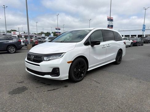 New 2026 Honda Odyssey Sport-L image 2