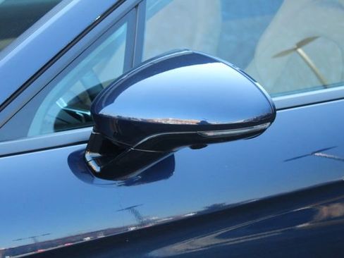 Used 2019 Porsche Panamera 4 image 14