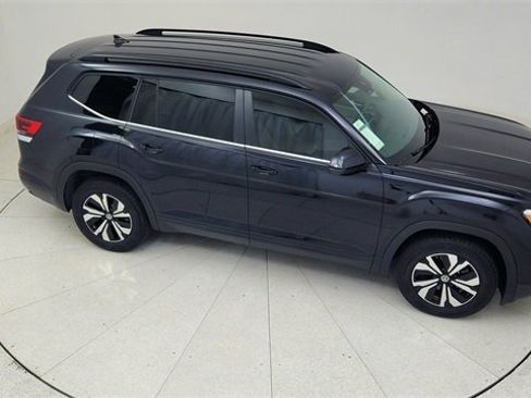 Used 2025 Volkswagen Atlas SE image 77