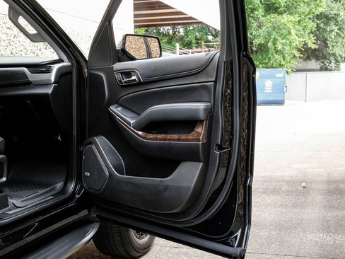 Used 2020 Chevrolet Tahoe LT RWD image 46