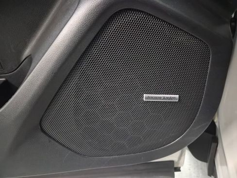 Used 2025 Subaru Ascent Touring w/ Popular Package #1 image 19