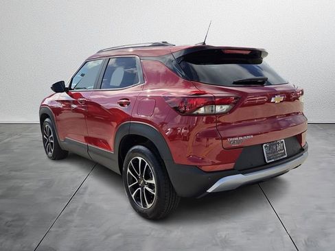 Used 2026 Chevrolet TrailBlazer LT w/ Driver Confidence Package image 4