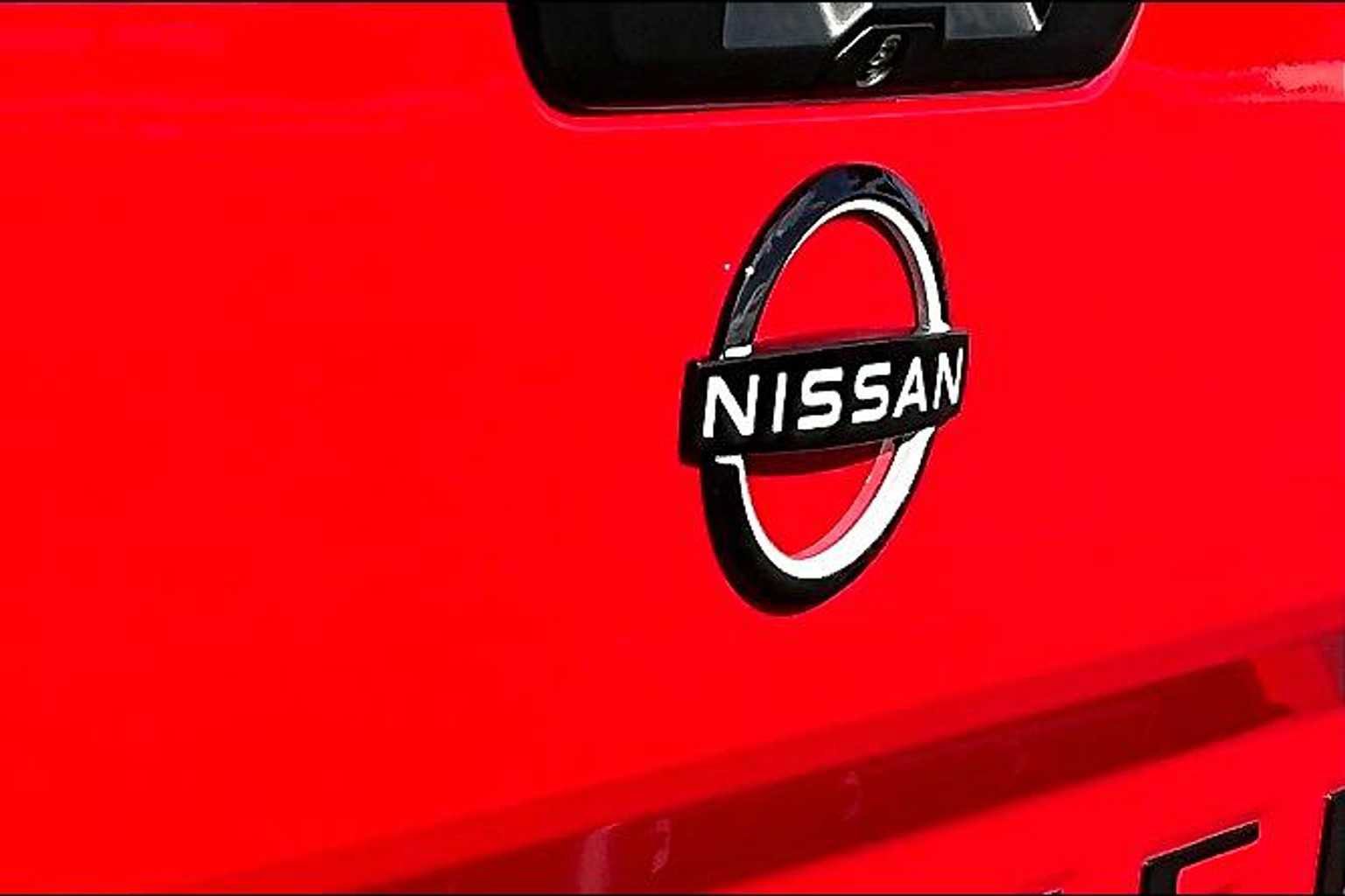 Used 2026 Nissan Frontier SV w/ All-Weather Content Package RWD image 15