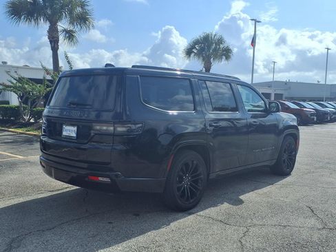 Used 2024 Jeep Grand Wagoneer Series II w/ Quick Order Packagew 28T AWD/4WD image 2