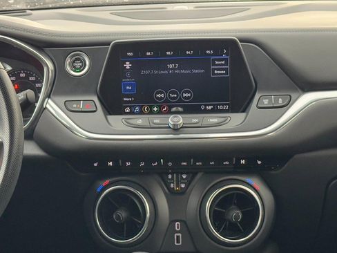 Used 2022 Chevrolet Blazer LT image 13