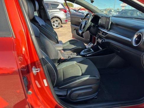 Used 2022 Kia Forte GT-Line w/ GT-Line Premium Package FWD image 14