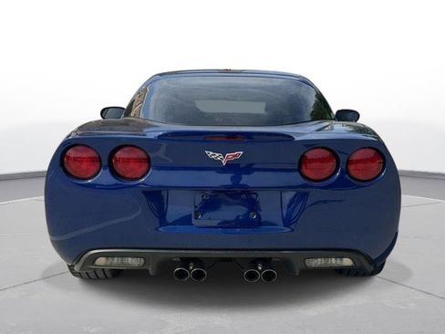 Used 2006 Chevrolet Corvette Coupe w/ Preferred Equipment Group RWD image 7