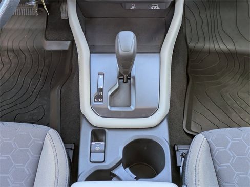 Certified 2025 Subaru Forester image 19